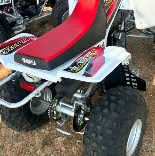 Mint pair of blasters! 2000 yamaha blasters! - Image 2