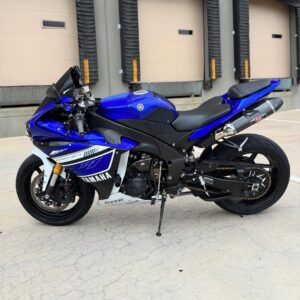 2013 Yamaha R1